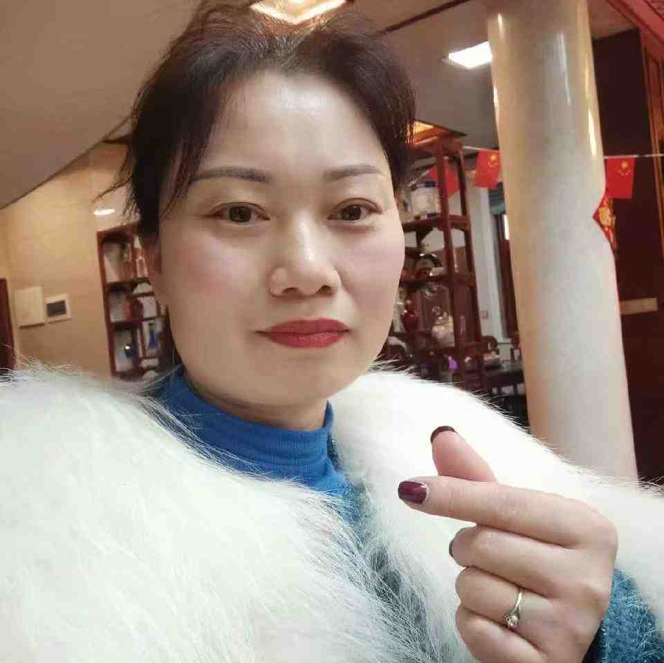 黑玫瑰-金马三楼C263 金马 档口微信二维码及货源实拍