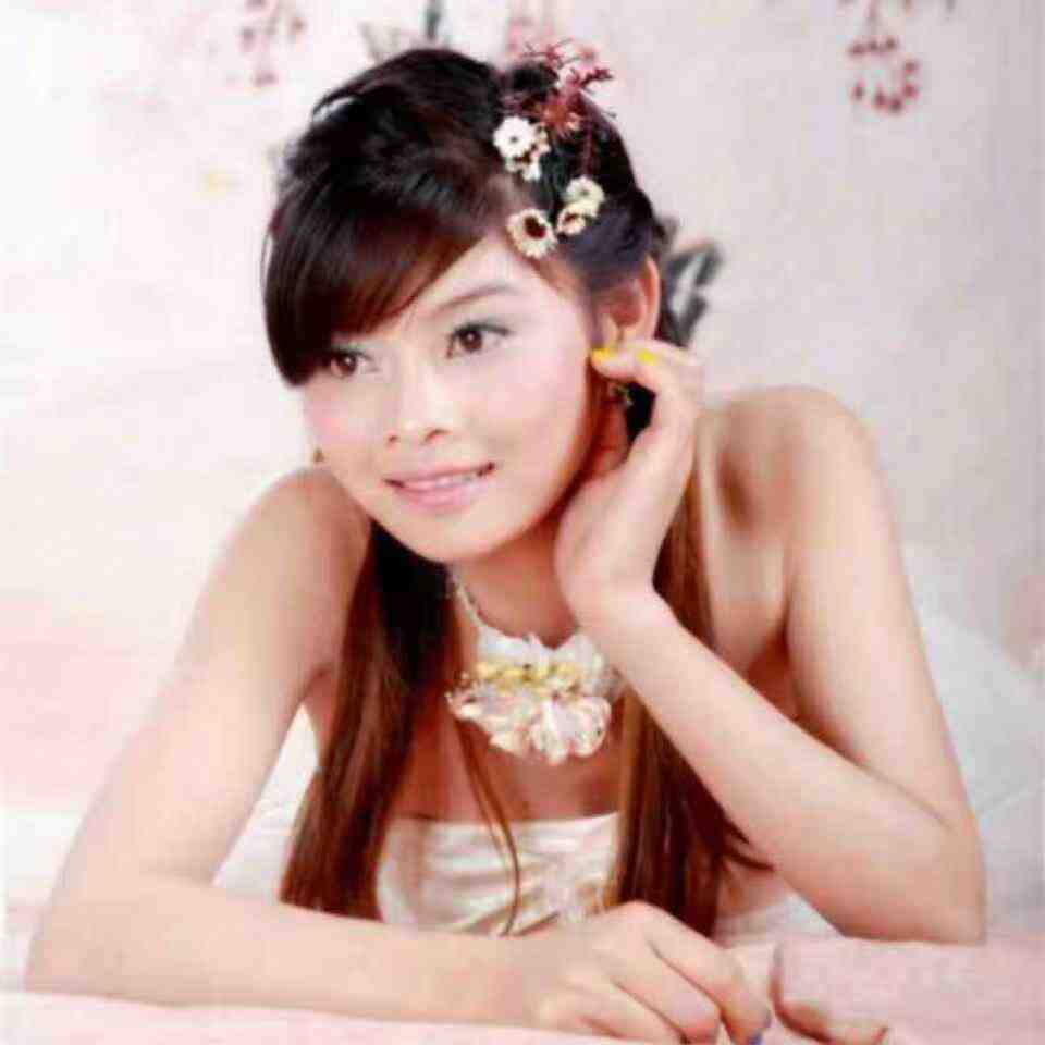 舒俊服饰-南城一楼C239