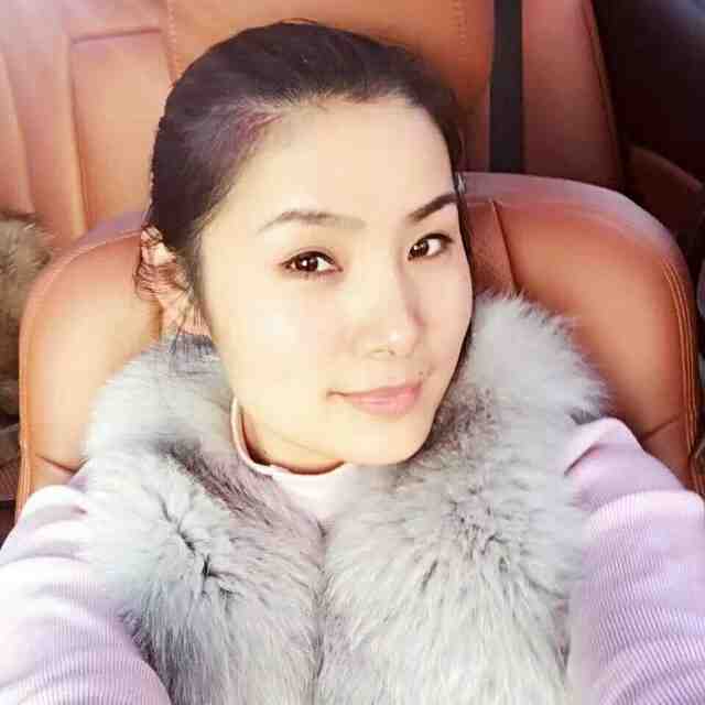 潇潇服饰-南城一楼C231