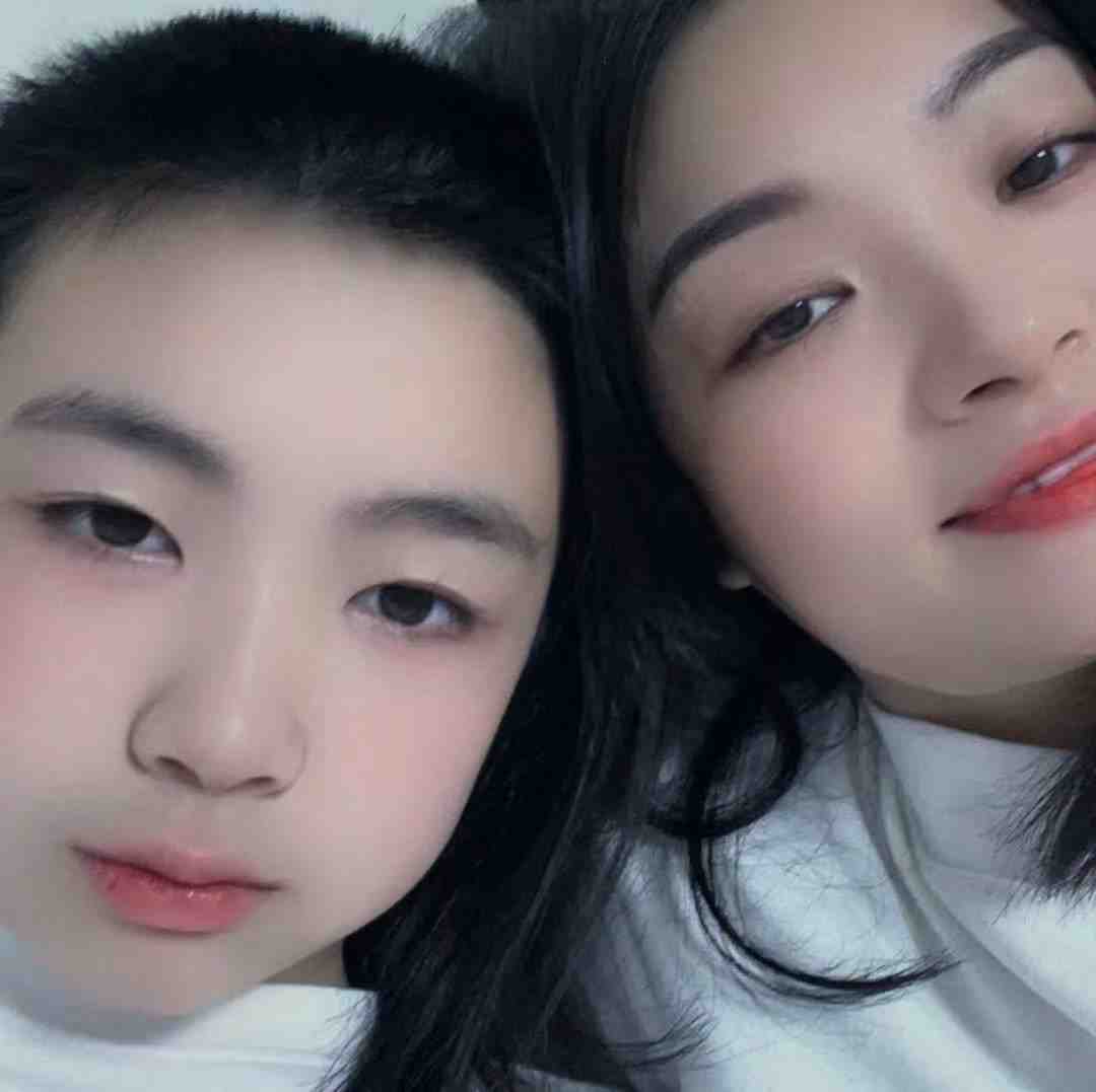 旺旺女裤-南城B120 南城 档口微信二维码及货源实拍