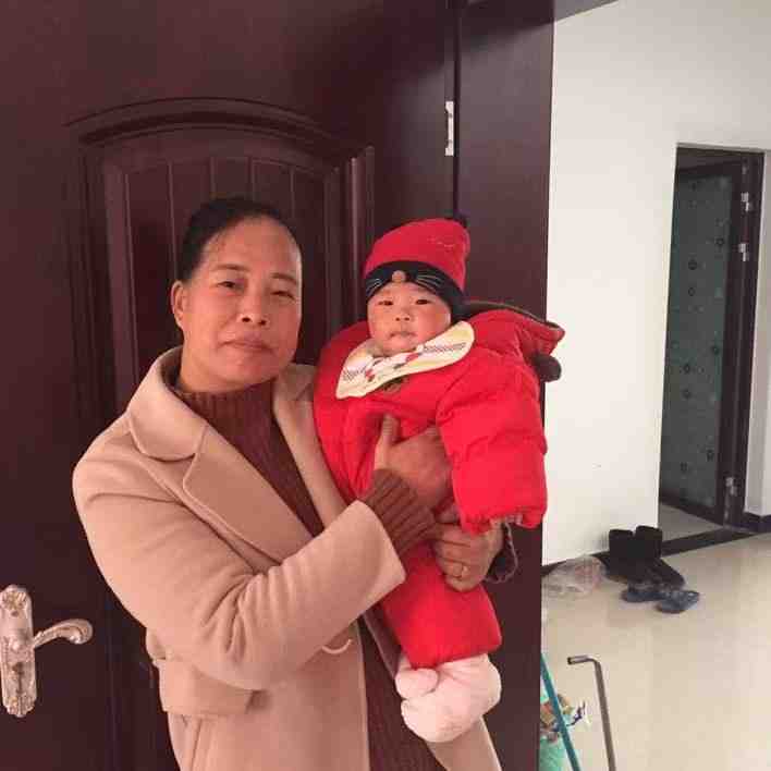 建伟裤业-南城1楼C210