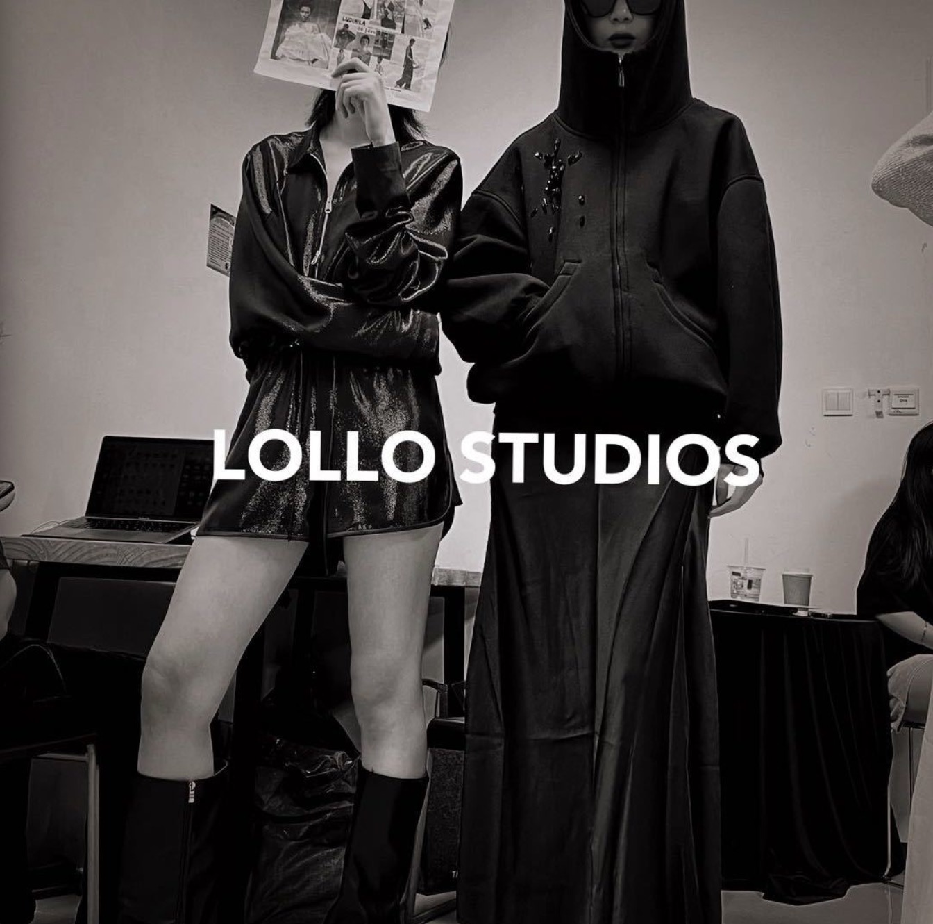 LOLLO STUDIOS-105栋A座 南油原创设计 档口微信二维码及货源实拍