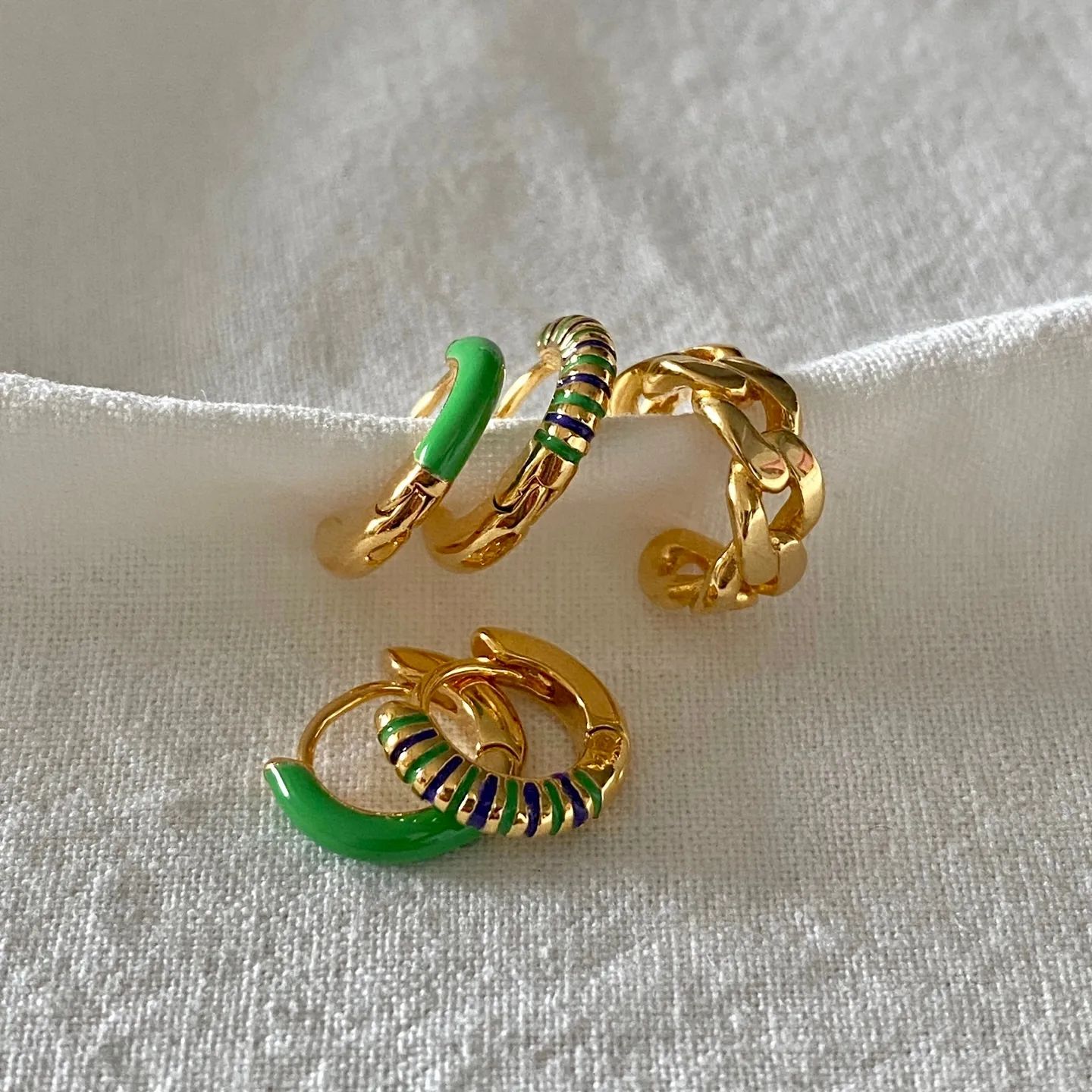 Yellow Band/Yellow won-apm place b2 239