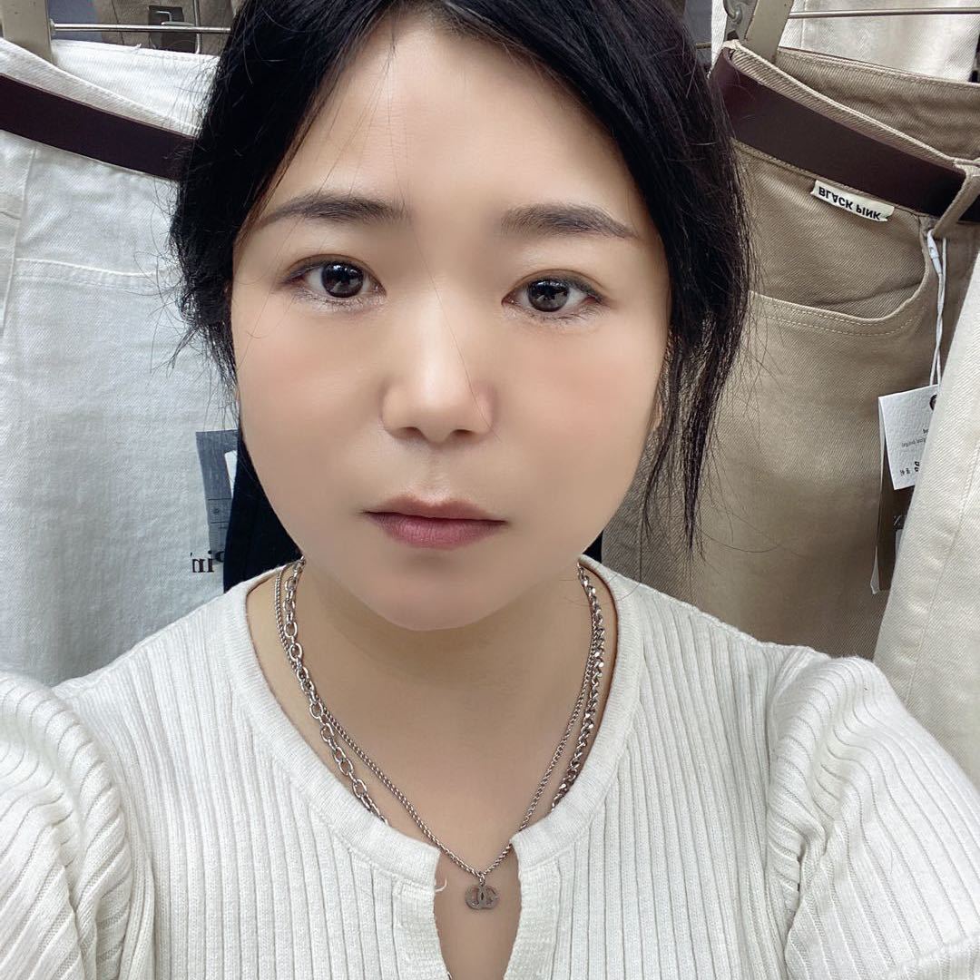 亿优品--南城1楼C216档 南城 档口微信二维码及货源实拍 亿优品--南城1楼C216档 南城 档口微信二维码及货源实拍