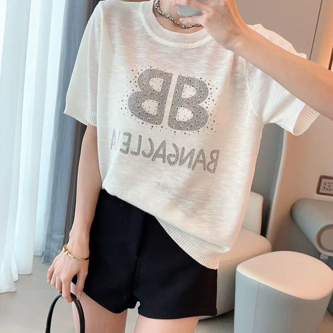 小猪–新中国3楼3170