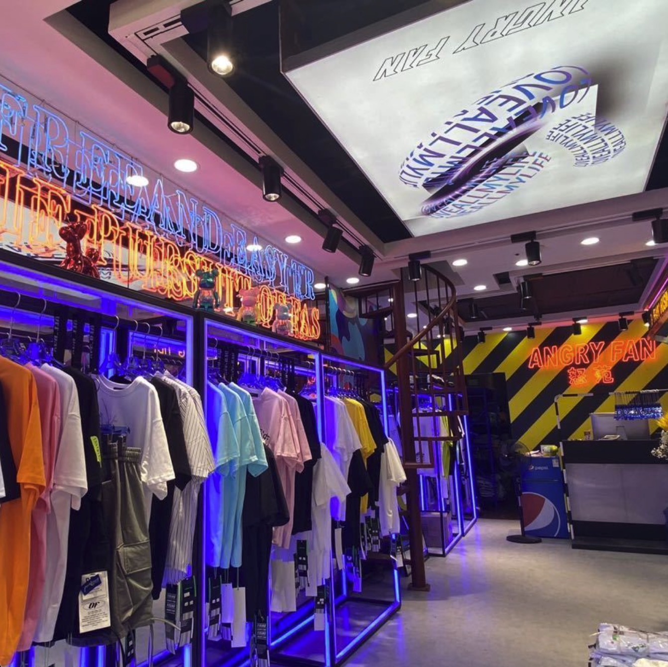 怒范-光复南路131号