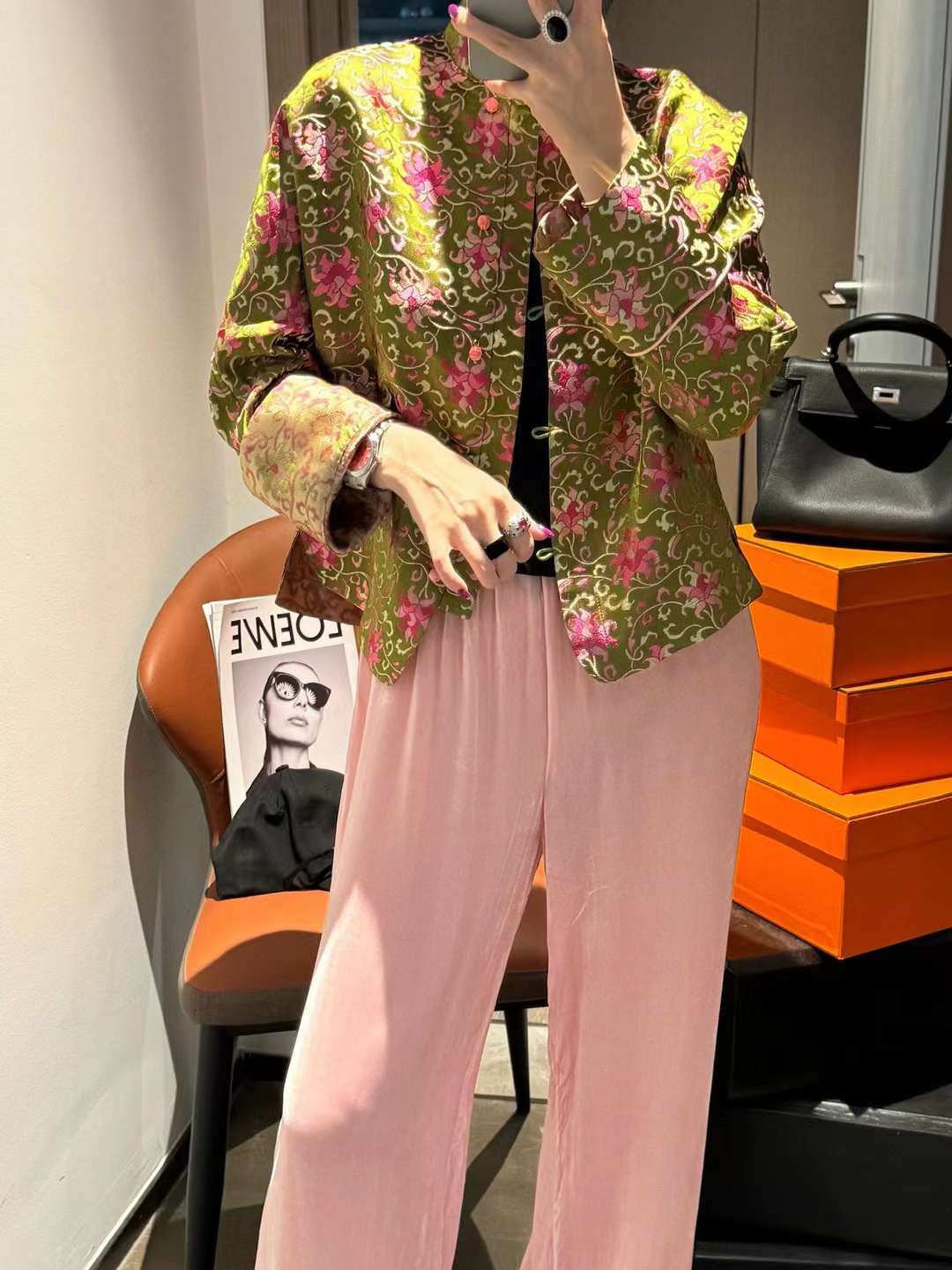 易姑娘新中式-天安7栋103 南油原创设计 档口微信二维码及货源实拍