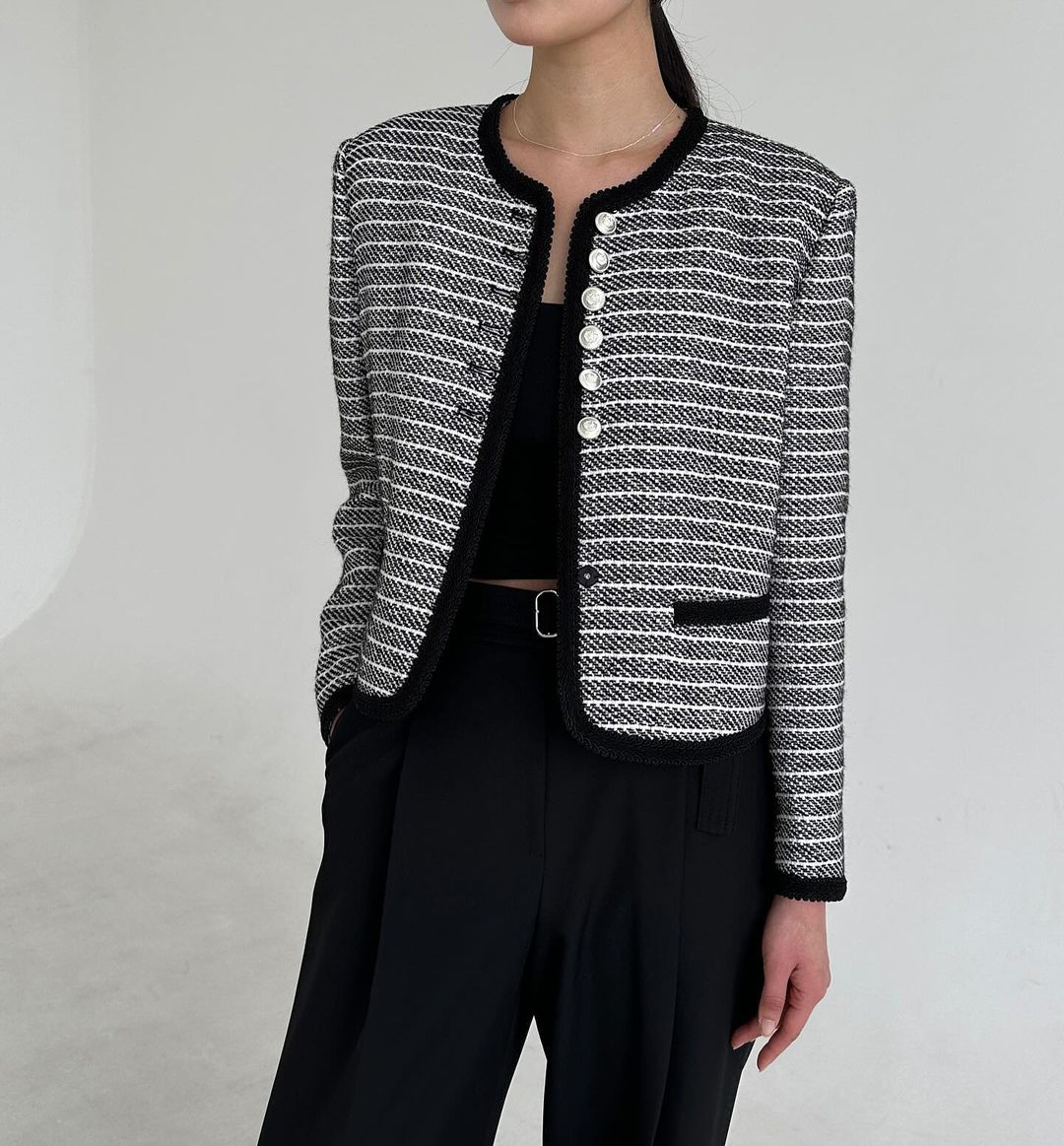 the cover-Apmplace 6F 602