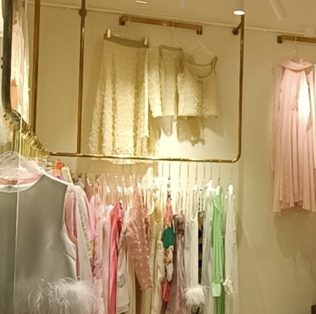 卿沐-110栋3楼A032