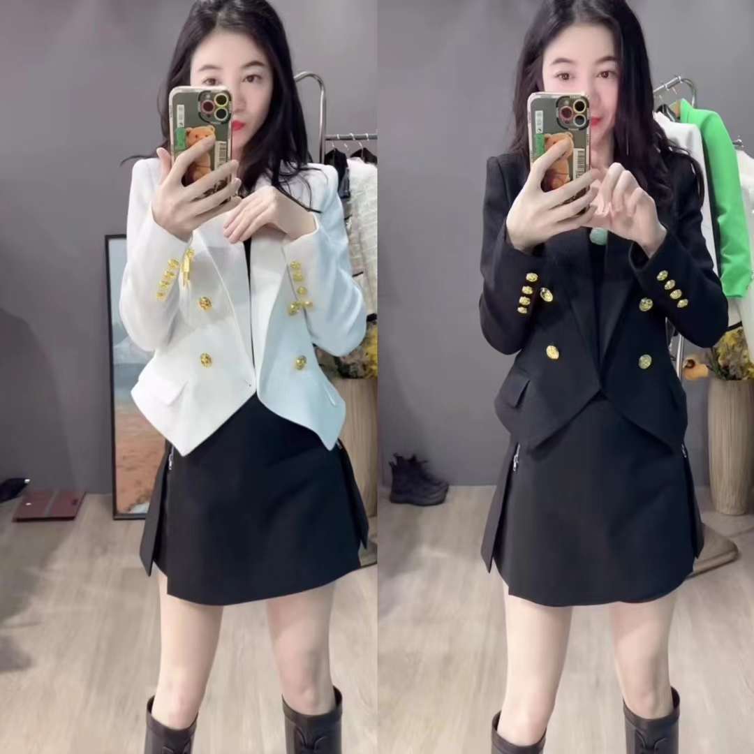 格格家-老金马4楼B408档