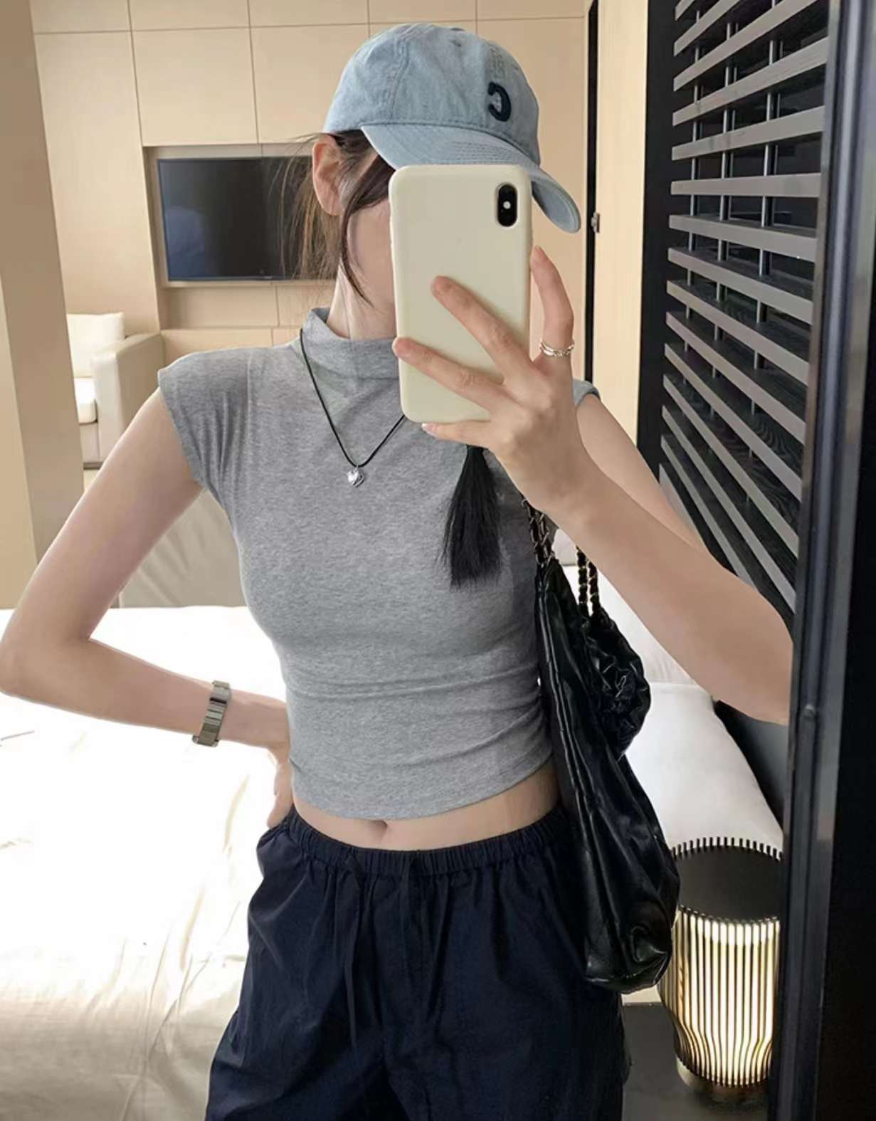 果果家-金马2楼B201 1 档口微信二维码及货源实拍