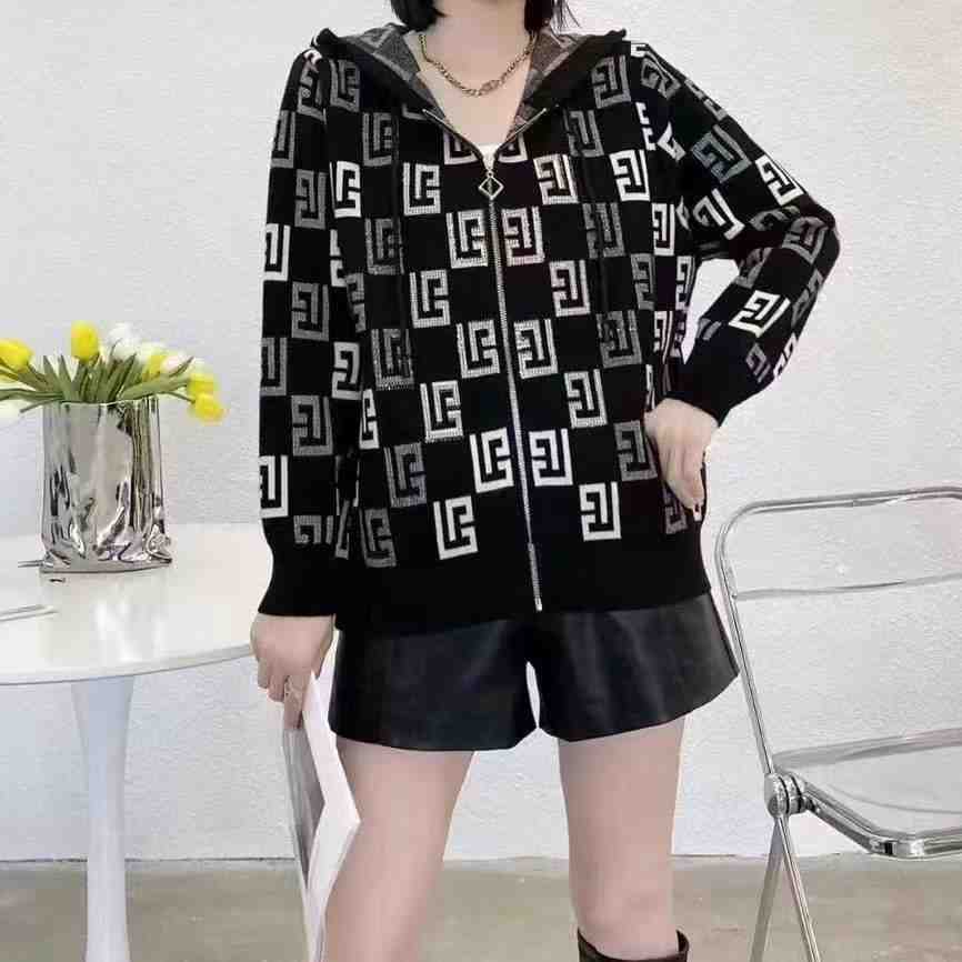 澳爱精品女装 1 档口微信二维码及货源实拍