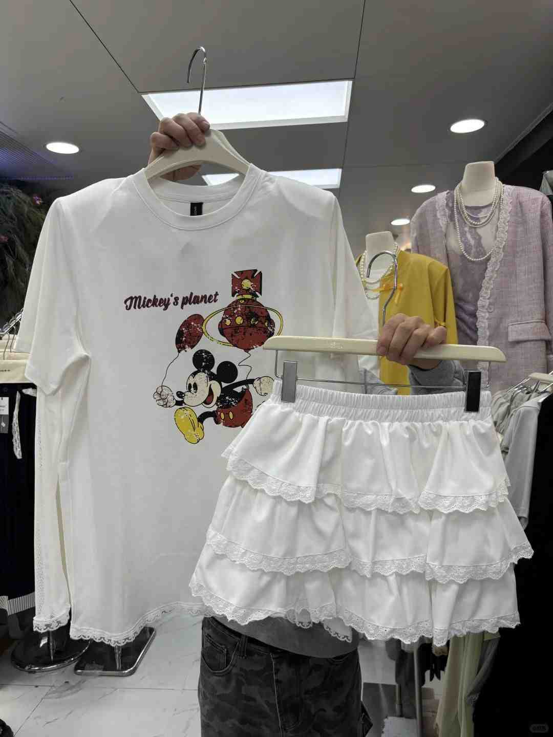 MOMO-南城2楼123档