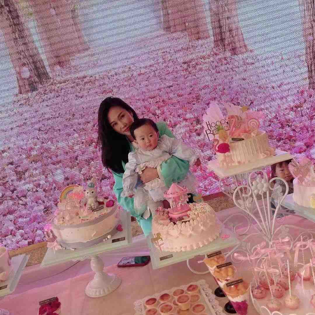 豆豆家-金马1F6接210 1 档口微信二维码及货源实拍