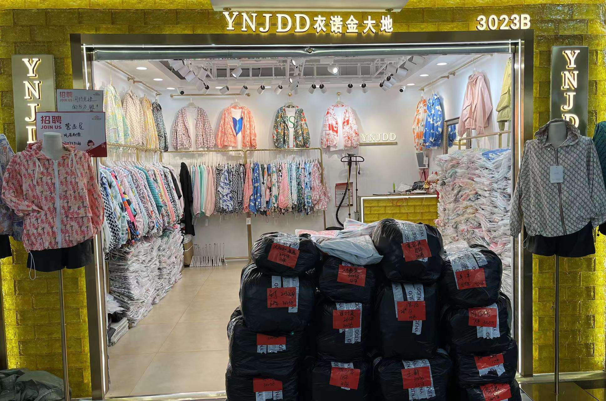 YNJDD 意法服饰城 档口微信二维码及货源实拍 YNJDD 档口