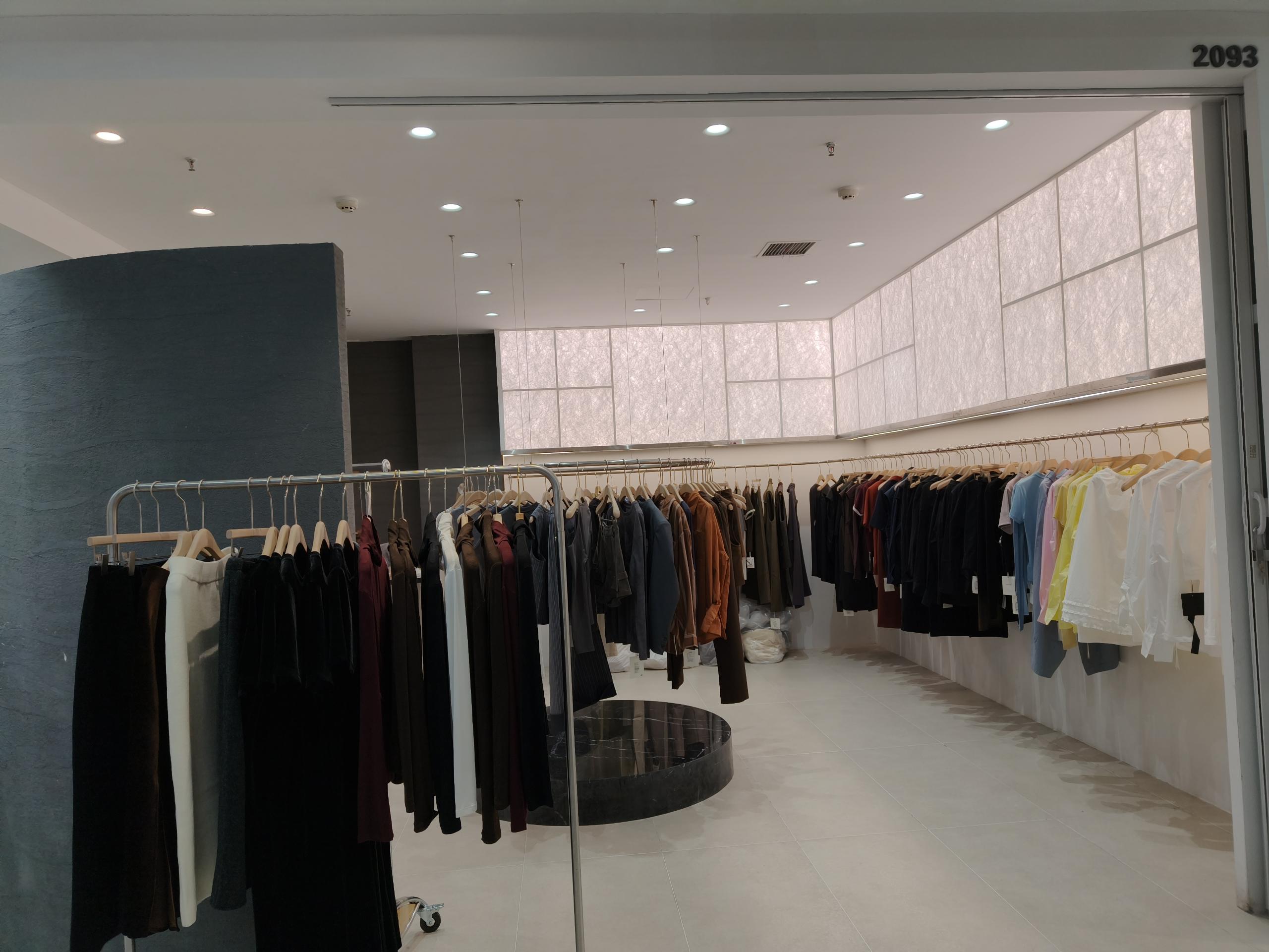 ALLO FU 9意法 档口微信二维码及货源实拍