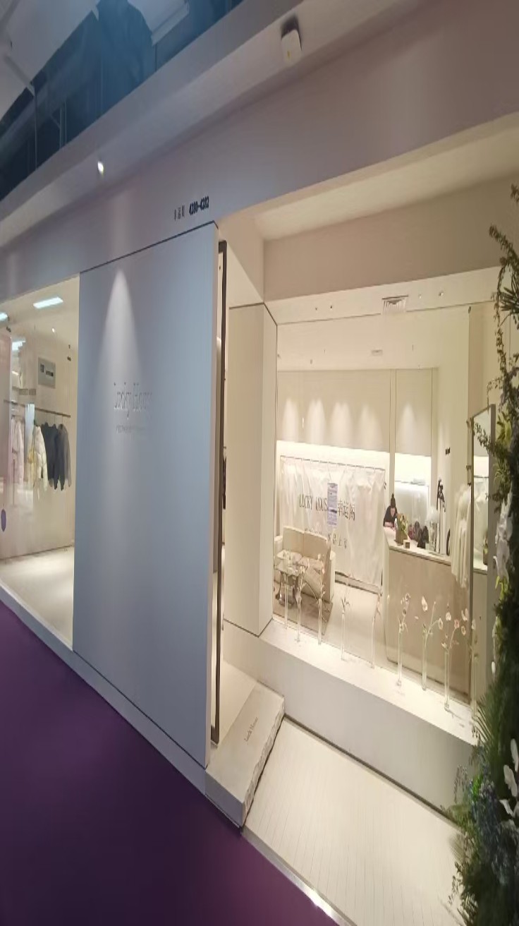 Lucky House幸运阁 9意法 档口微信二维码及货源实拍