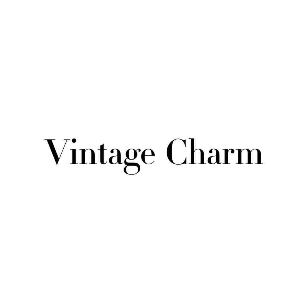 Vintage Charm-C579