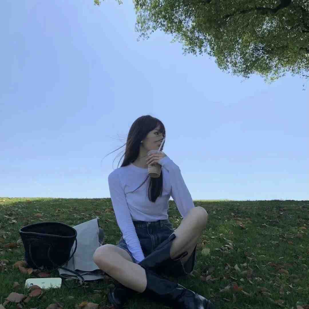 Dyola-南城3F56B 2 档口微信二维码及货源实拍 Dyola-南城3F56B 1 档口微信二维码及货源实拍