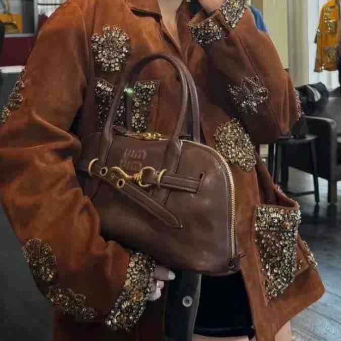 媞普/TP皮衣皮草-110A栋4楼A35