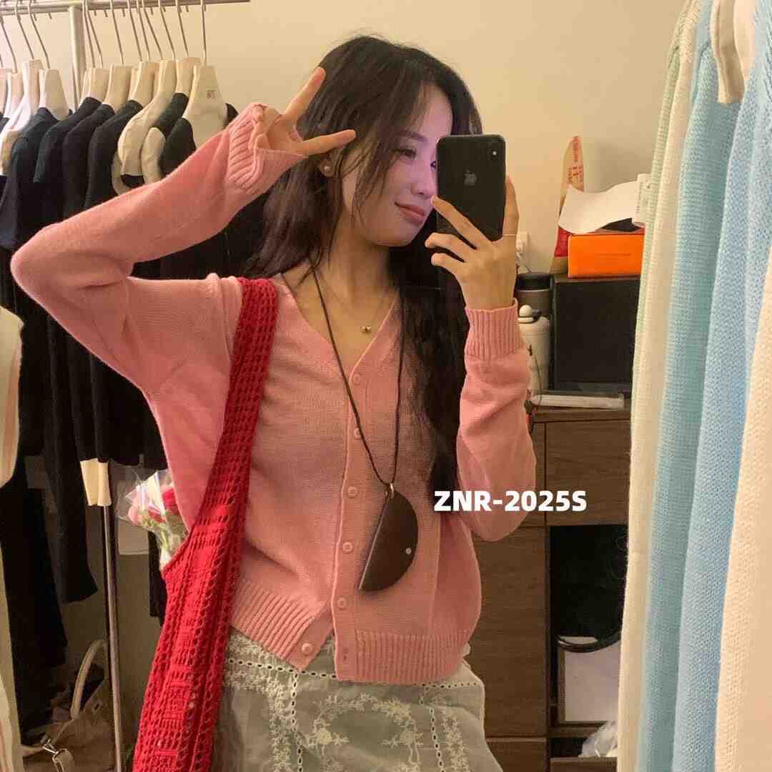 ZNR&欧莉思-C402 十三行服装批发市场 档口微信二维码及货源实拍