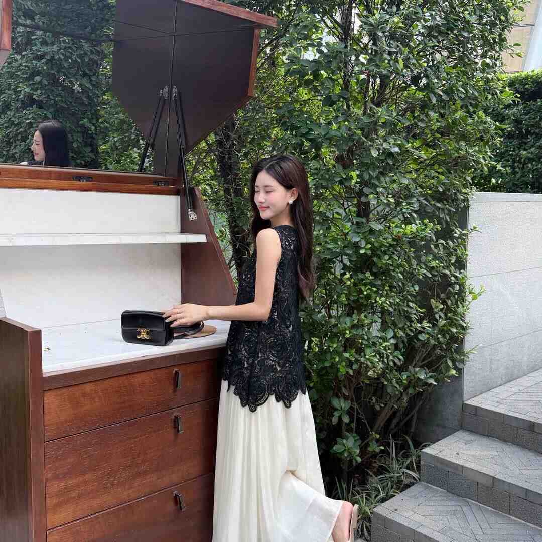 YY/大喜门-107栋B11 南油原创设计 档口微信二维码及货源实拍