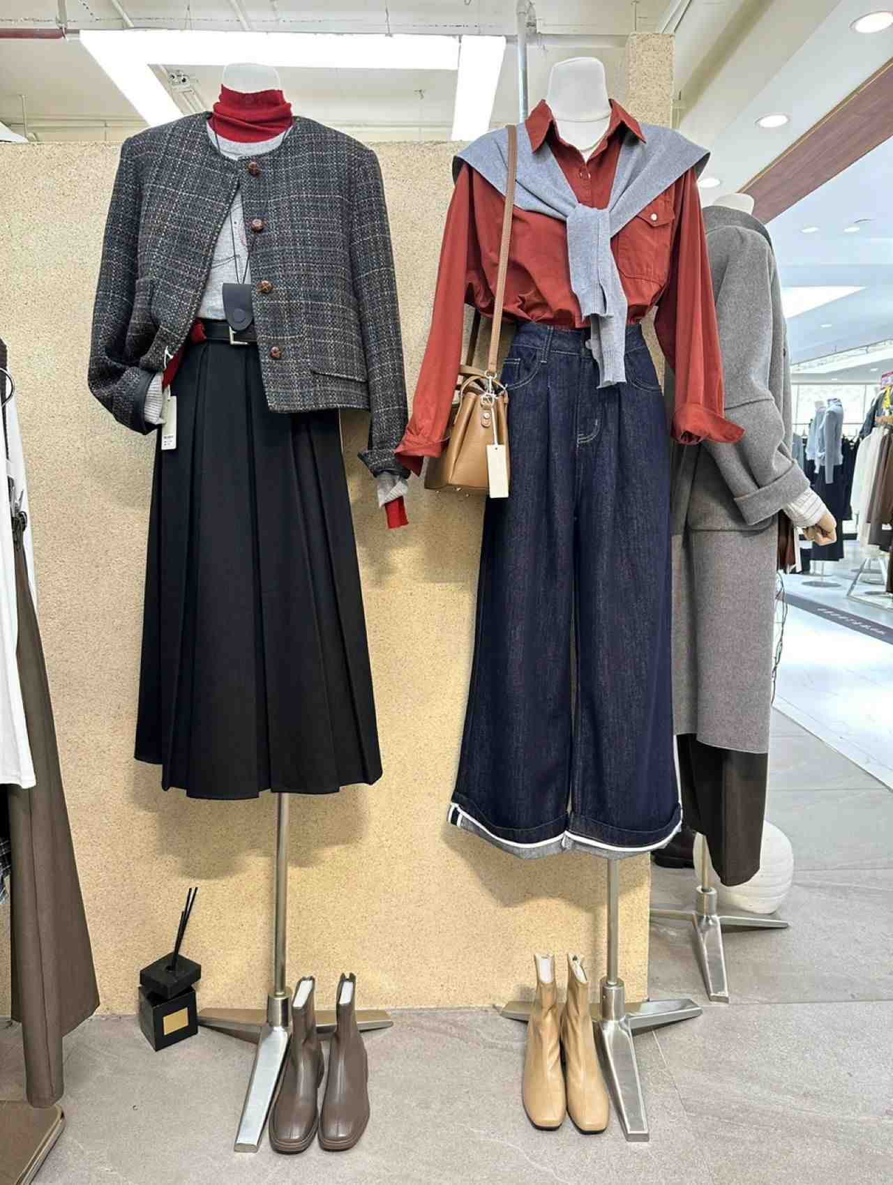 Noblekelly -3F12 2 档口微信二维码及货源实拍 Noblekelly -3F12 1 档口微信二维码及货源实拍