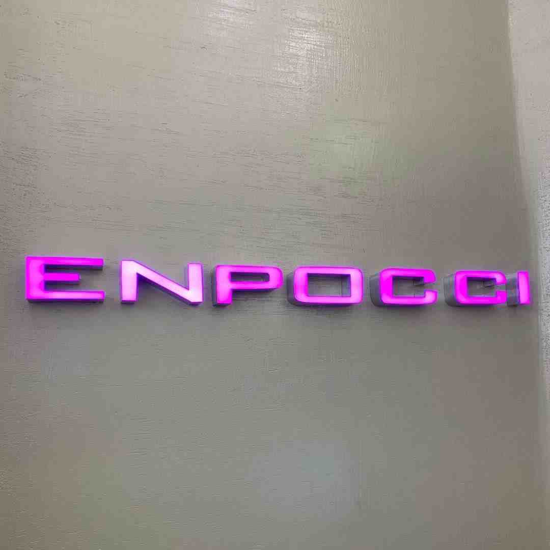 聚美利-108栋128A 南油原创设计 档口微信二维码及货源实拍