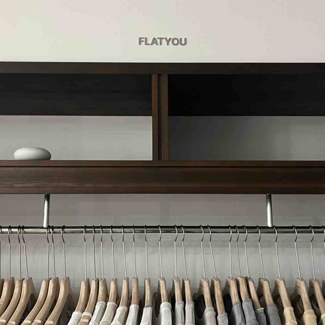 flatyou-디오트 3층 e18 theot 档口微信二维码及货源实拍