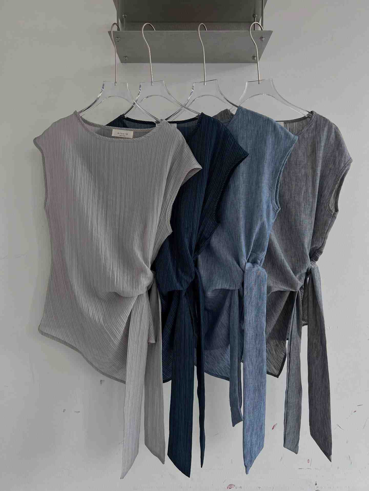 mined-TheOT B2F D-24 theot 档口微信二维码及货源实拍