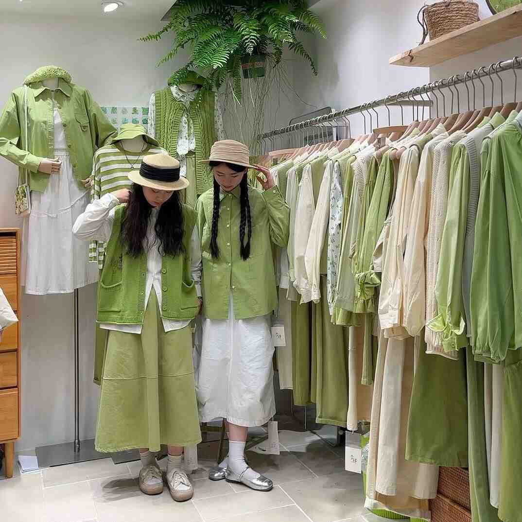 李肆-万佳1楼6街22