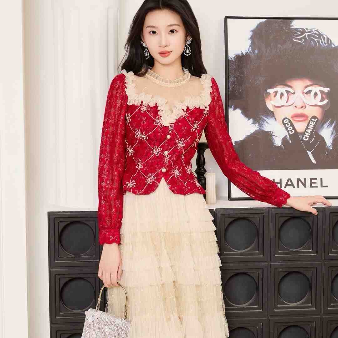 爱梦欧-世纪广场1楼30号 2 档口微信二维码及货源实拍 爱梦欧-世纪广场1楼30号 1 档口微信二维码及货源实拍