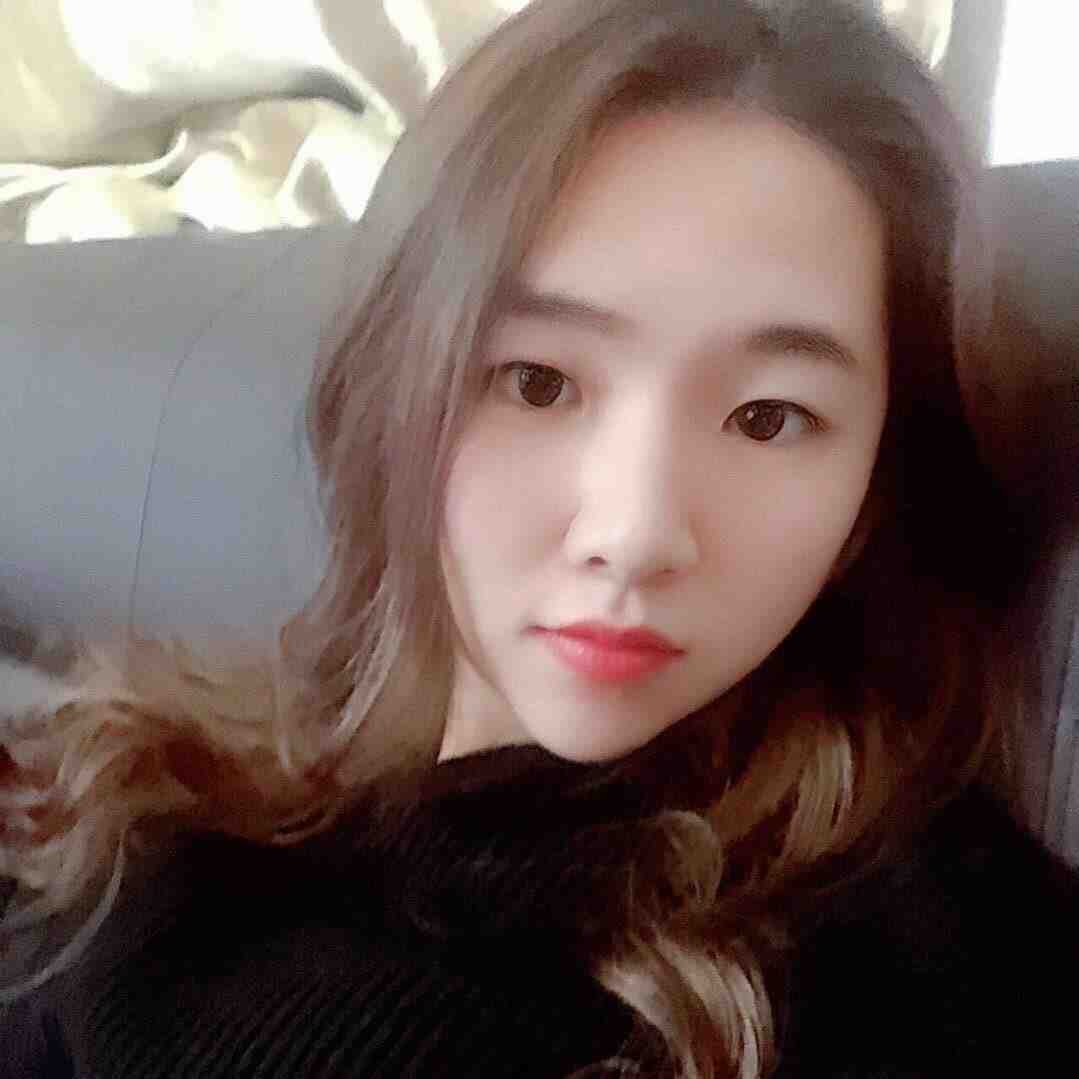 爱饰-新中国一楼B63档