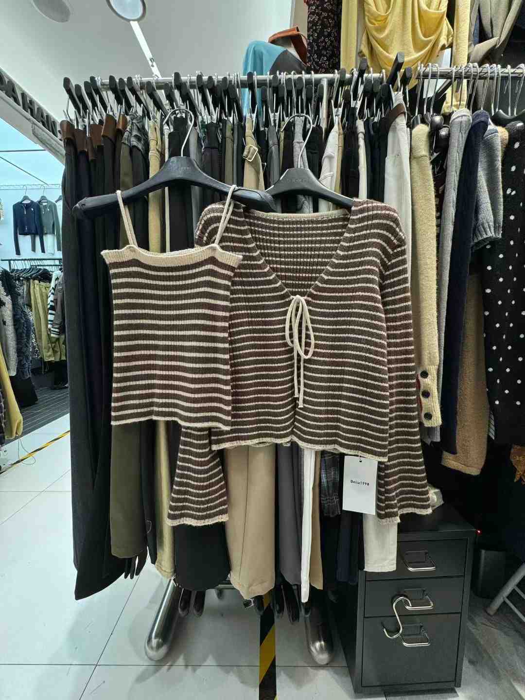 Wanna-C487 十三行服装批发市场 档口微信二维码及货源实拍