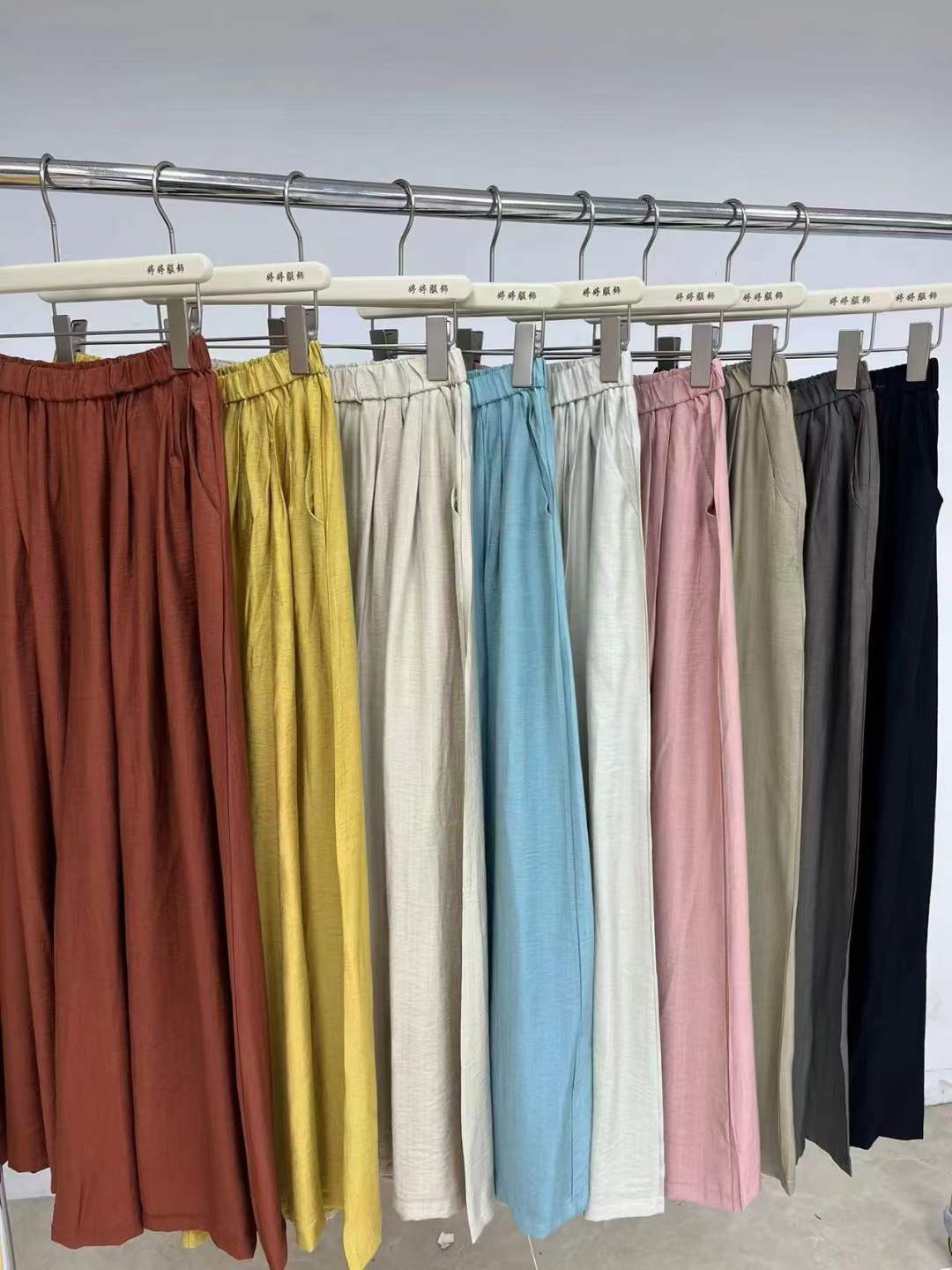 糖糖家(闺蜜裙裤)-南城2楼154A 产品图