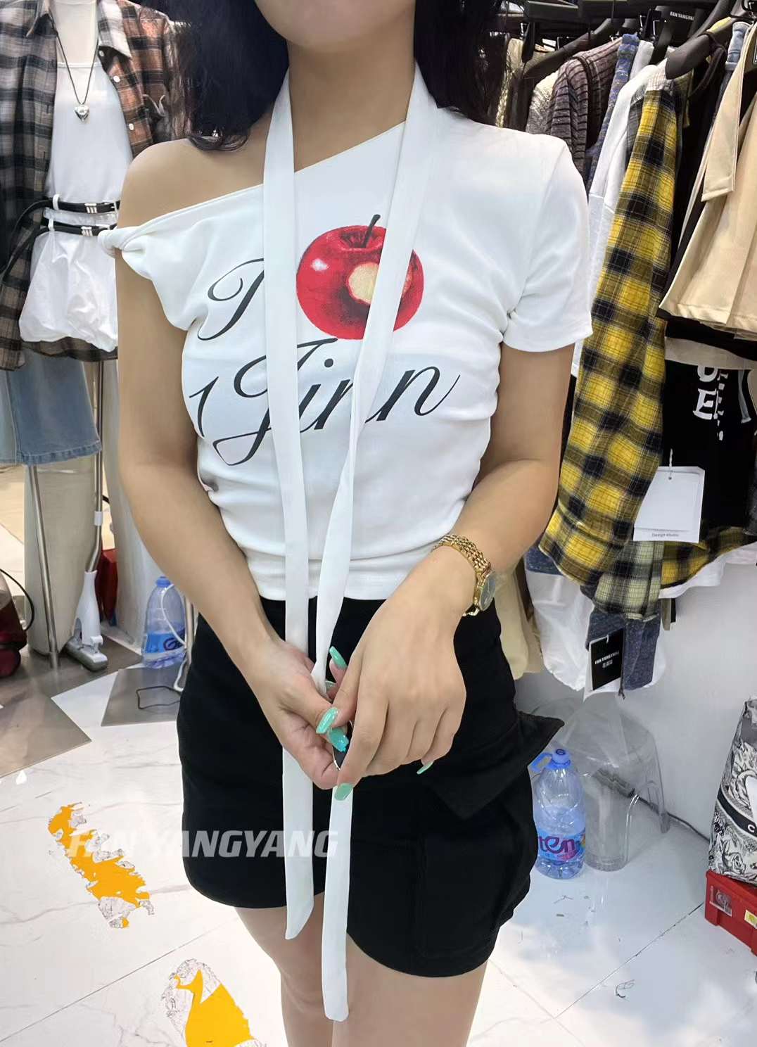 FAN YANGYANG范漾漾-南城2楼21B档 产品图