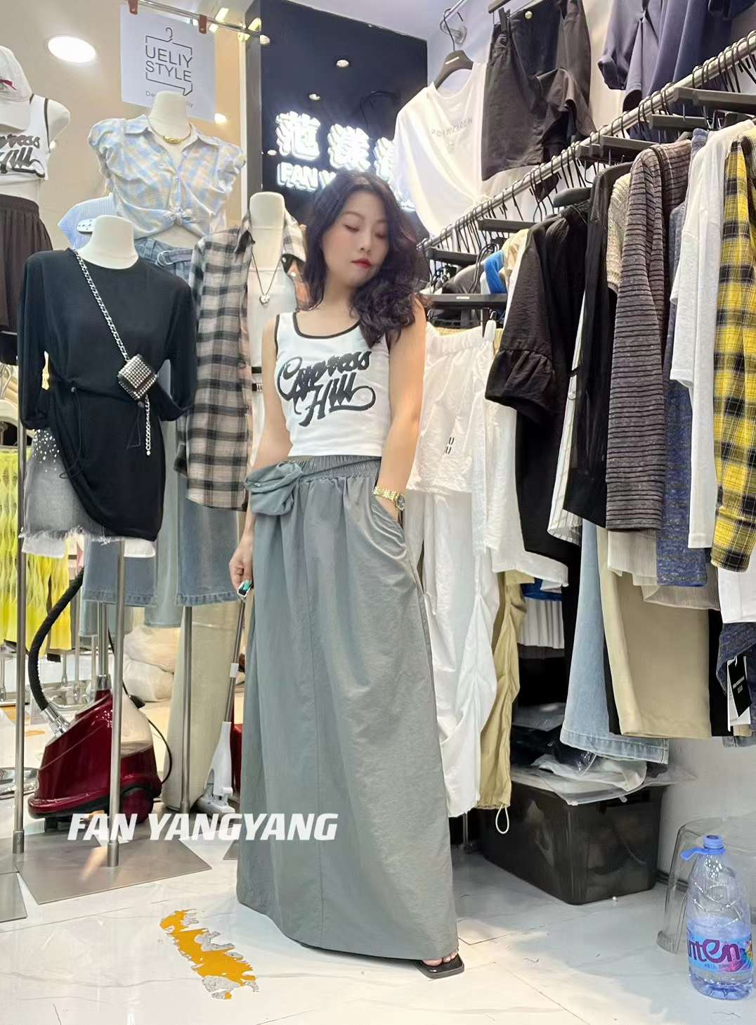 FAN YANGYANG范漾漾-南城2楼21B档 产品图