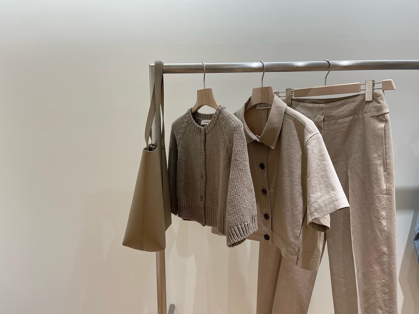 STATEMENT -APMPLACE 218 产品图
