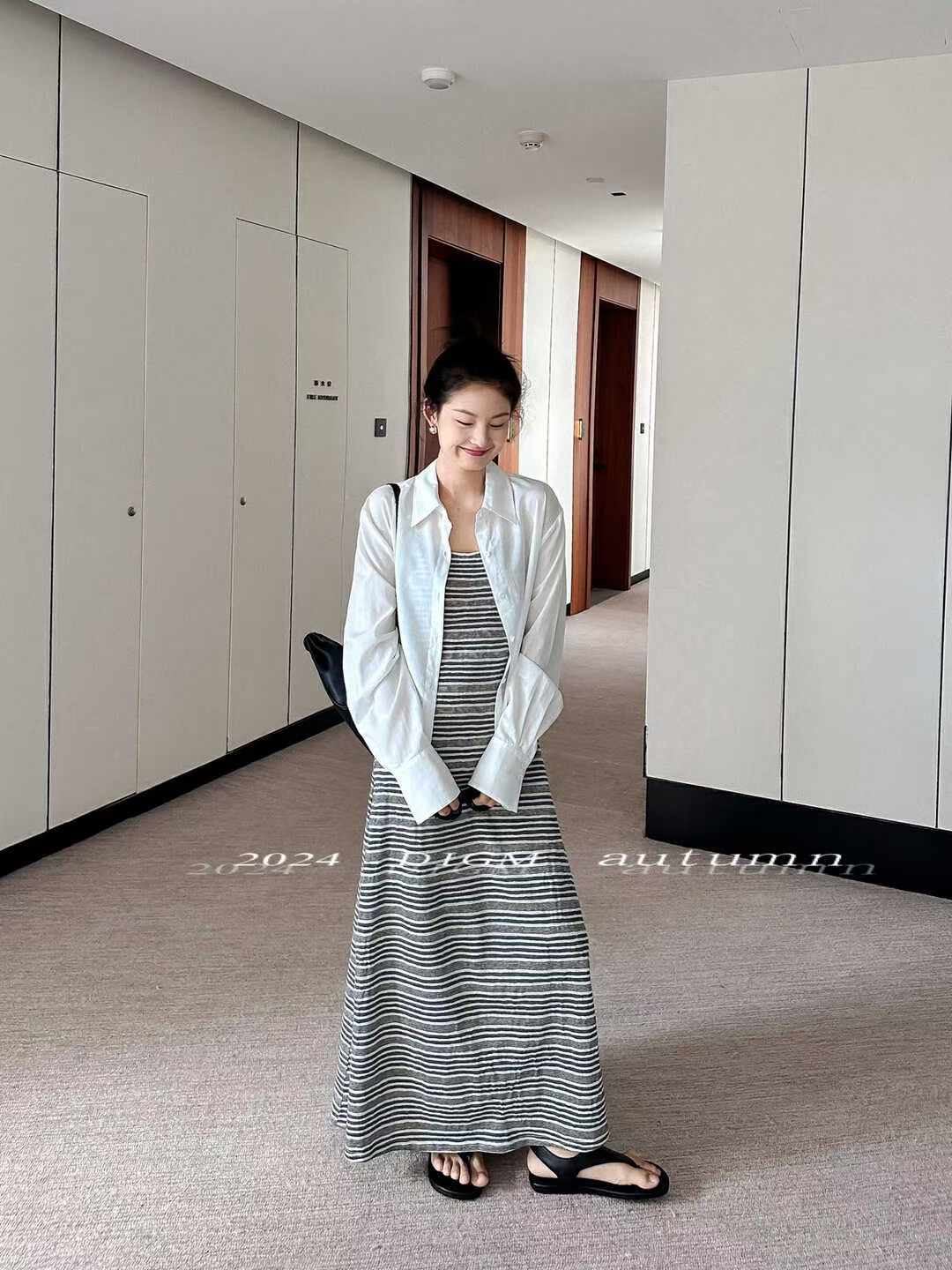 洋洋服饰--金马4楼ZD030 产品图