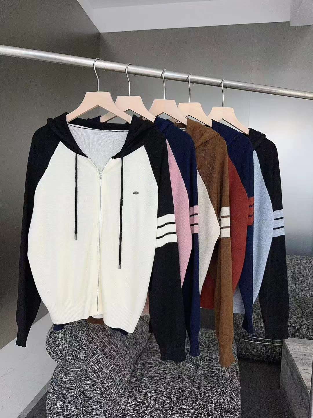 小猪--新中国3楼3170 产品图