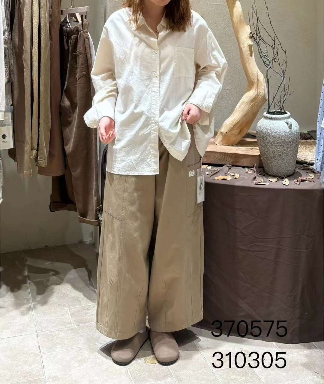 A8三素衣品-万佳10街10档 产品图