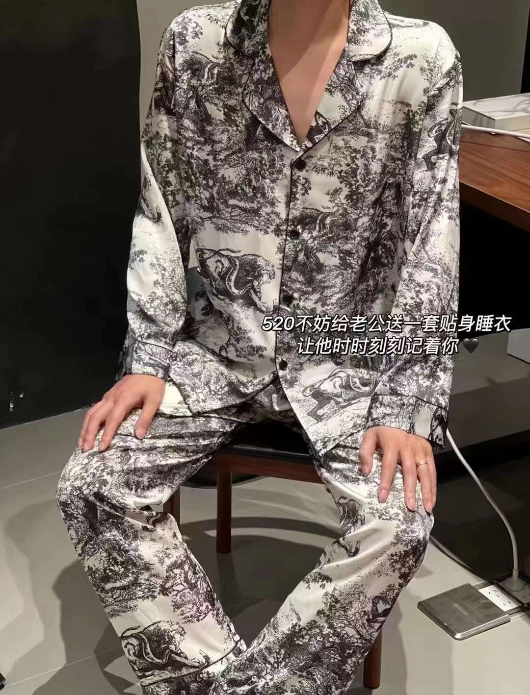 ACE睡衣--万佳8街9档 产品图