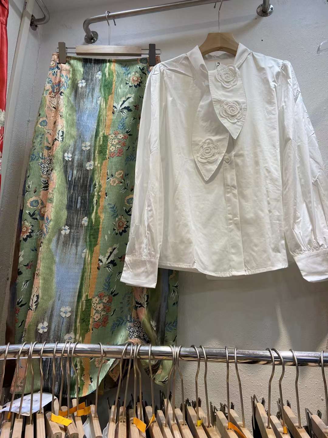 梦丽家-金马2楼B231档 产品图
