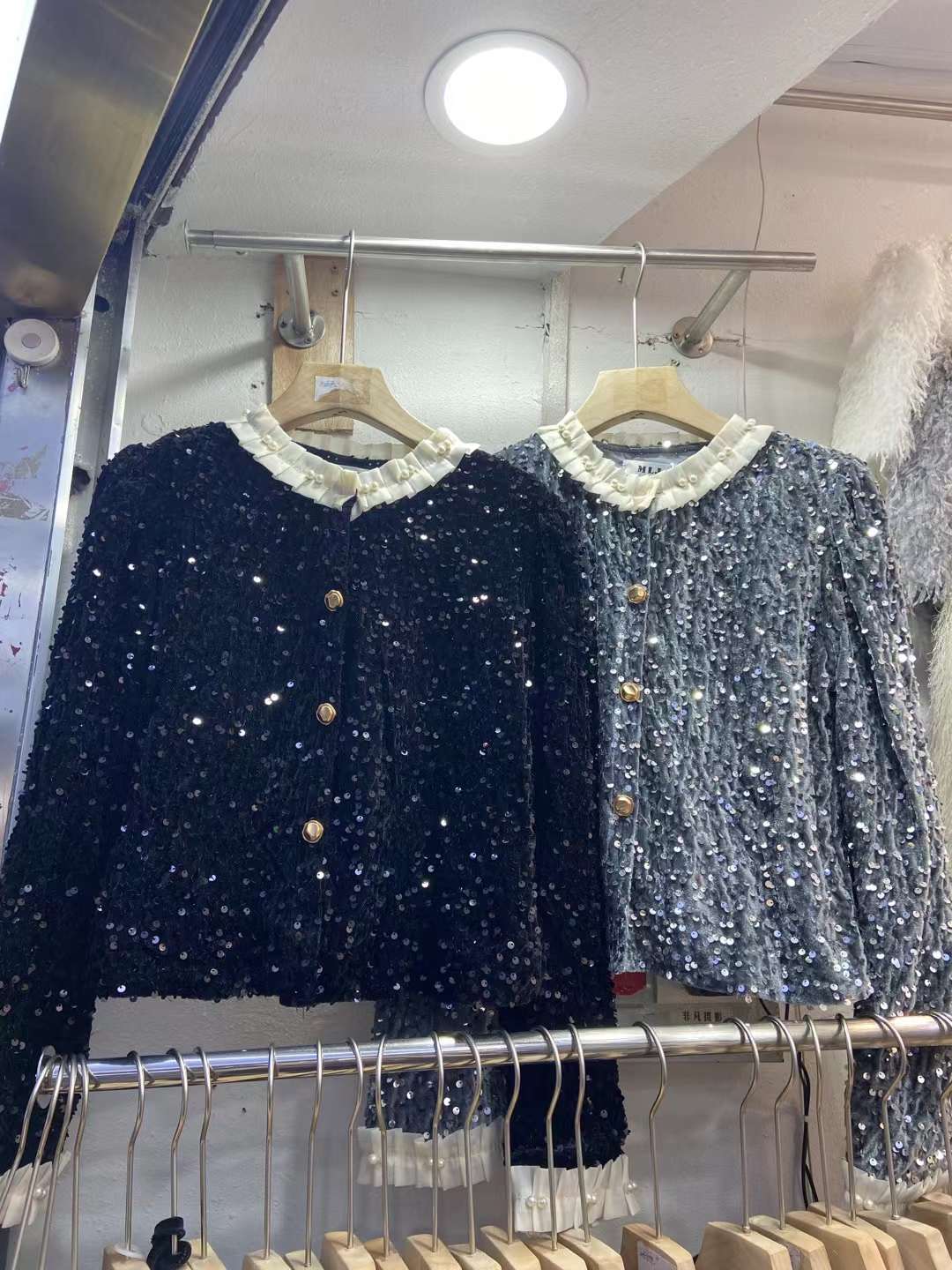 梦丽家-金马2楼B231档 产品图