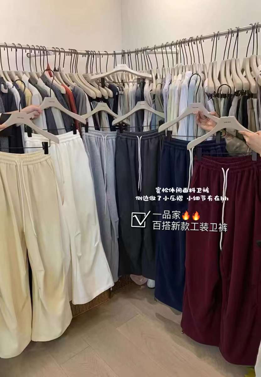 YIPIN一品裤子-南城4楼50档 产品图