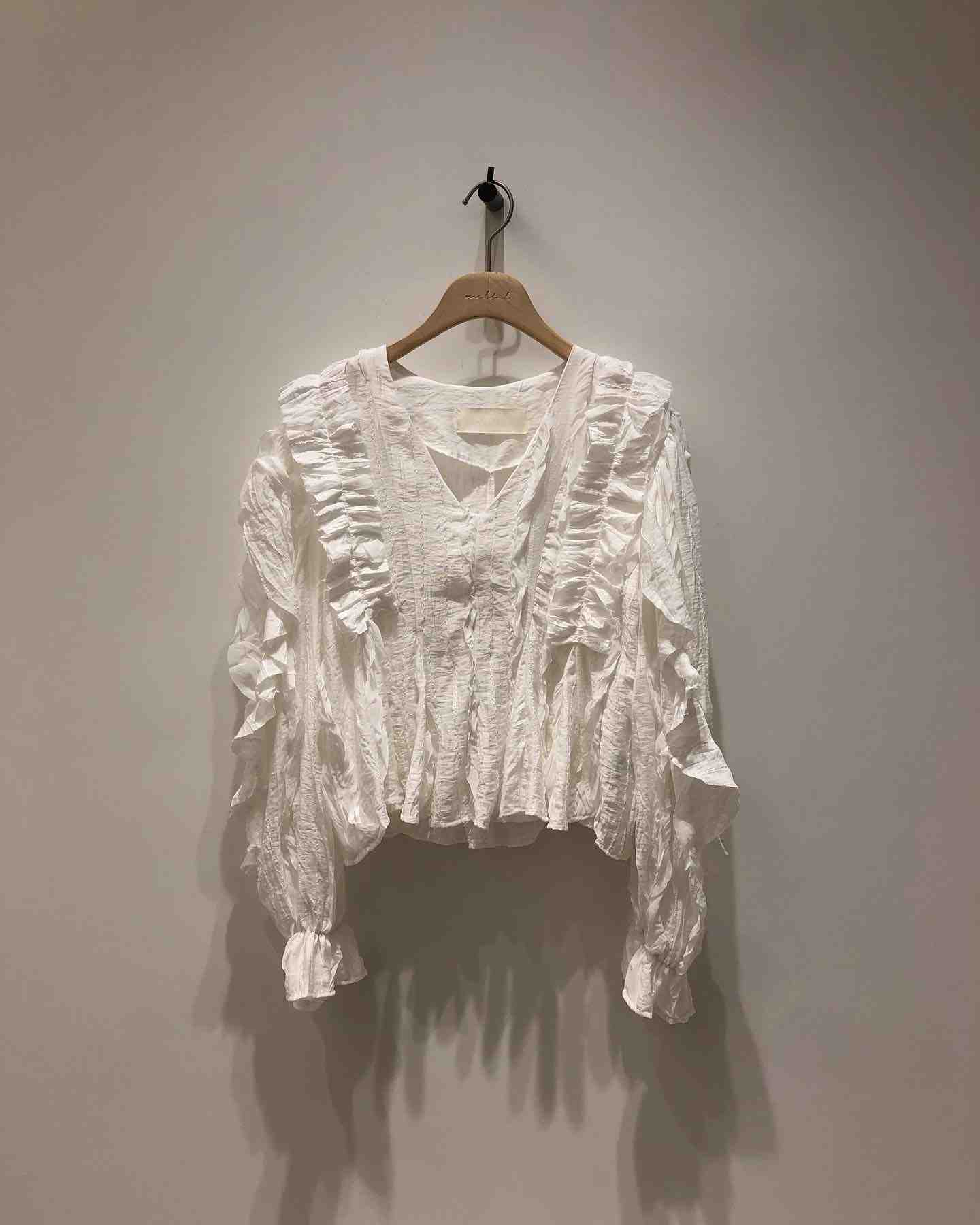 melted-APM PLACE 3F33 产品图