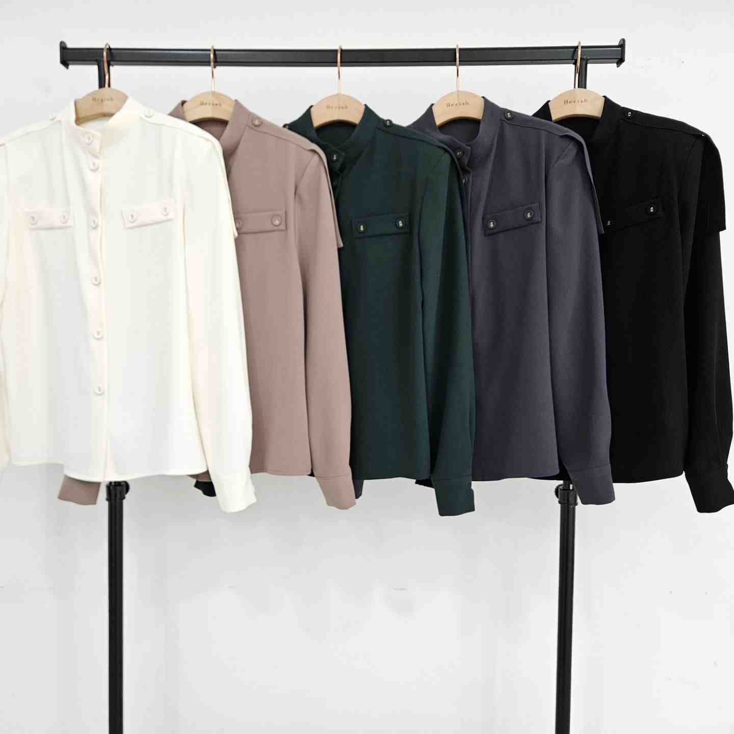 herish-APM PLACE 8F 810 产品图