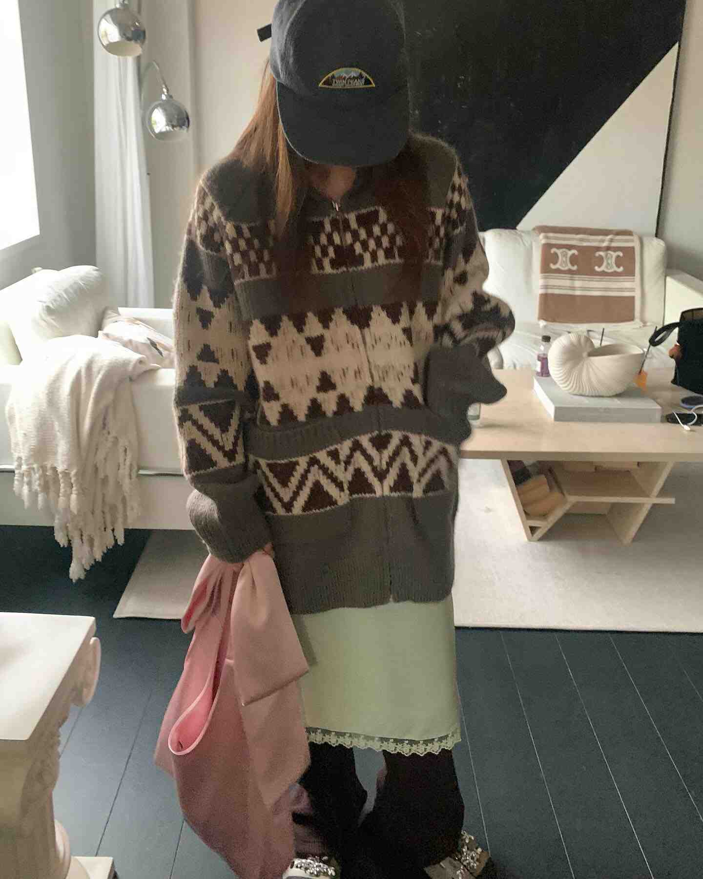 pebble-APM PLACE 134 产品图