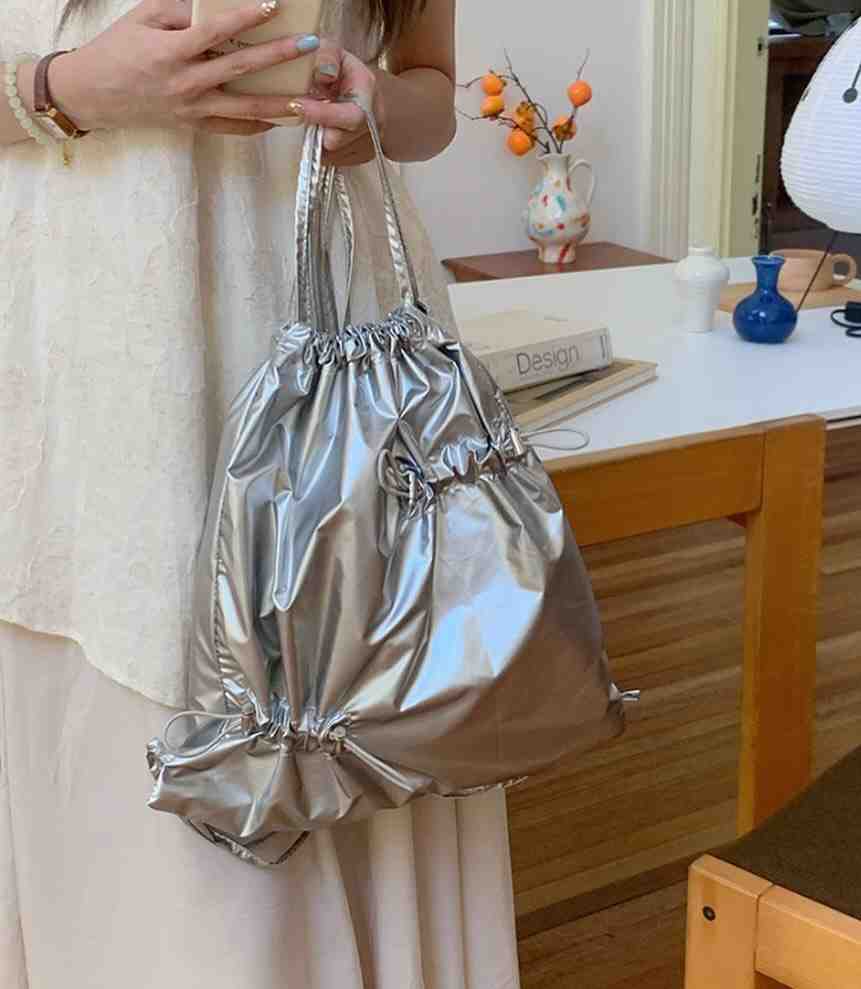posh blue-APM PLACE B108 产品图