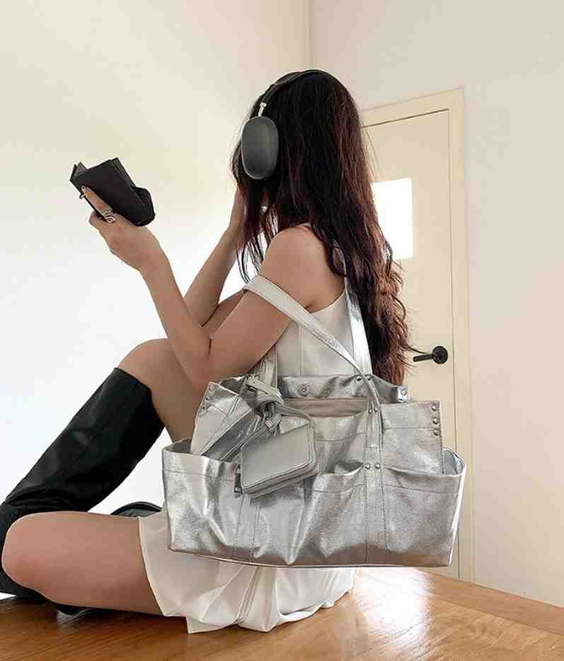 posh blue-APM PLACE B108 产品图